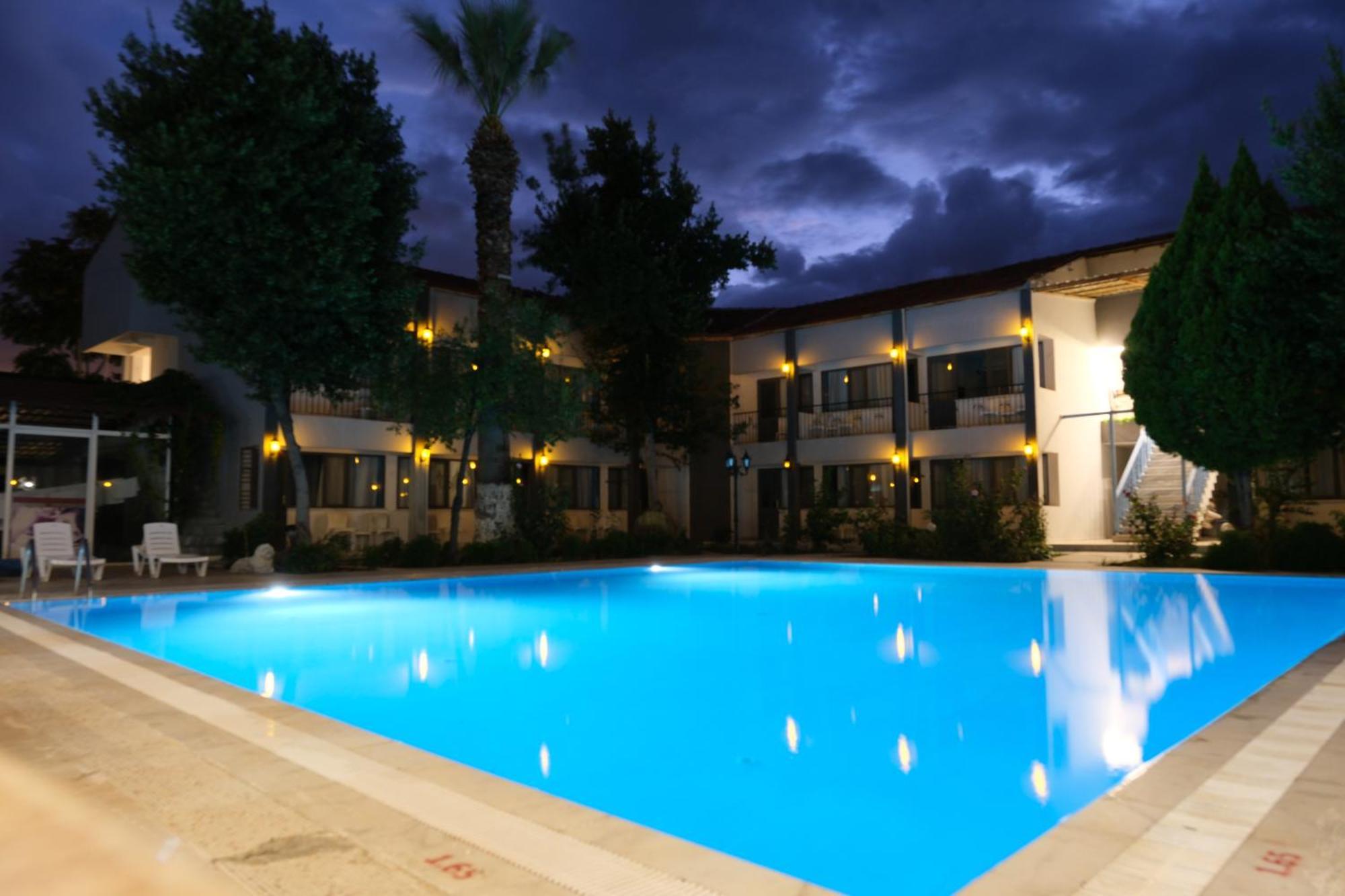 Artemis Yoeruek Otel Old Town Pamukkale Eksteriør billede